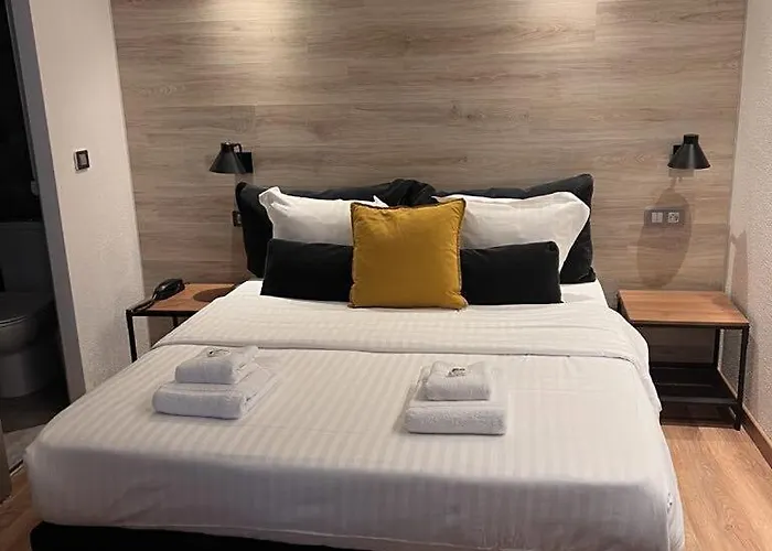 Des 4 Soleils Hotel