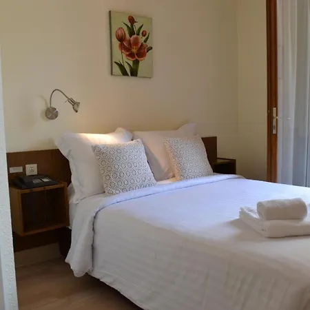 Au Bec Fin Hotel