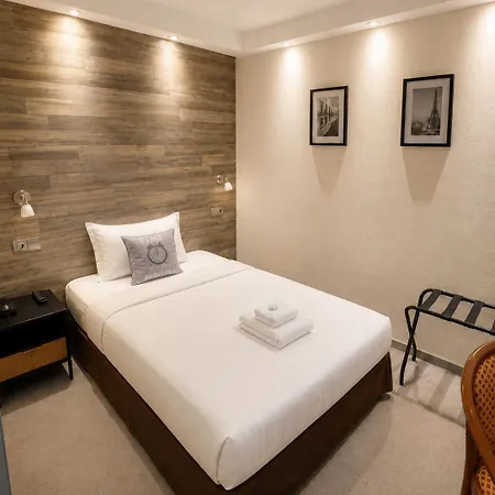 Hotel Des 4 Soleils Aix-les-Bains